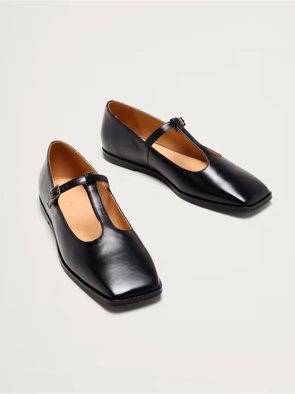NWOB Banana Republic Italian Leather Square Toe Mary Jane Black Flats Sz 9.